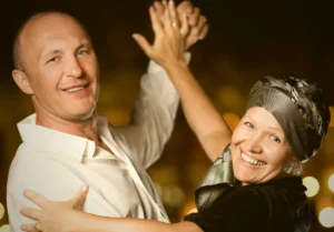 Paar tanzt Discofox in der Tanzschule Erich Gaspers