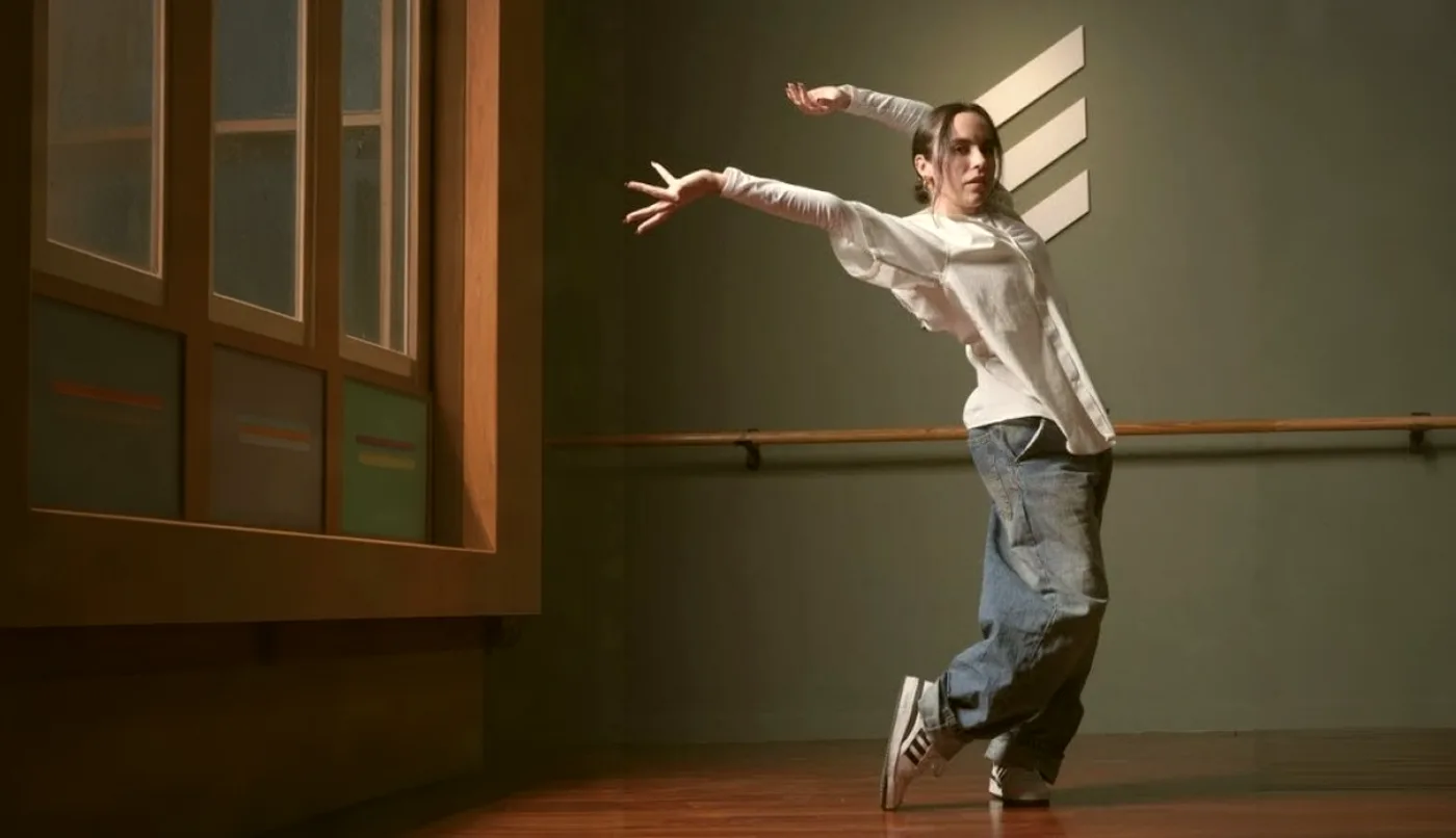 Hip Hop Tänzer in Jeans in der Tanzschule Erich Gaspers